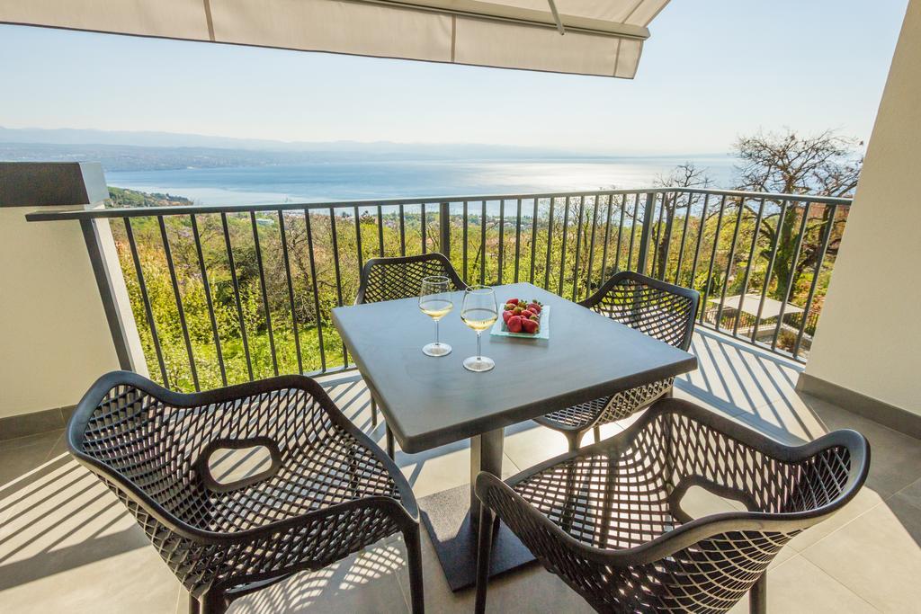 Villa Manus - Boutique Apartments Lovran Exteriör bild